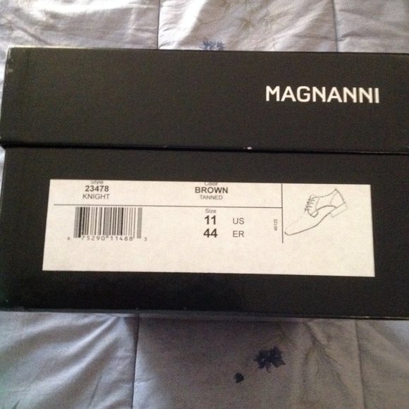 Magnanni Men\'s Knight Dark Brown Leather Dress Shoes - Size 11 - New in Box